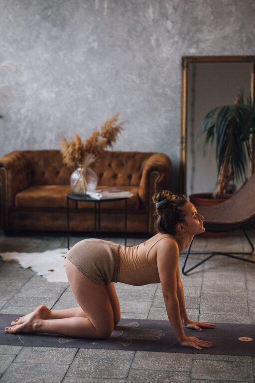 How to Set Up a Relaxing Home Stretching Space